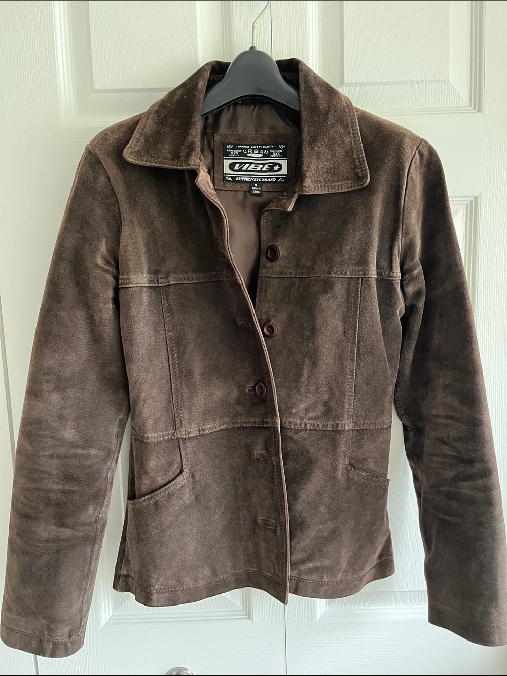 Vibe Women's Brown Suede Button-Front Jacket